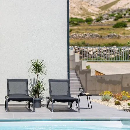 Shepherd's Villa *